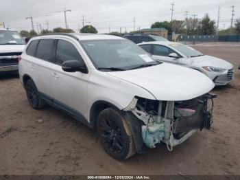  Salvage Mitsubishi Outlander