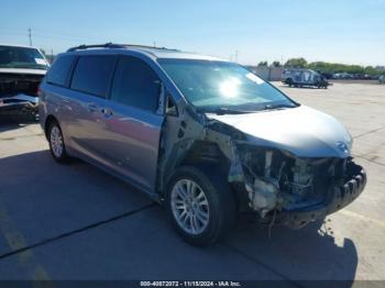  Salvage Toyota Sienna