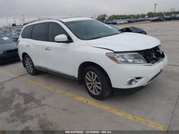  Salvage Nissan Pathfinder