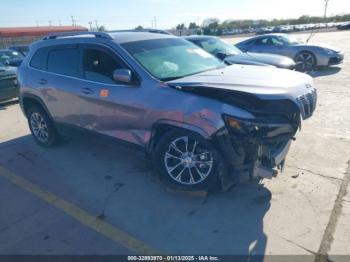  Salvage Jeep Cherokee