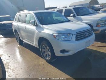  Salvage Toyota Highlander