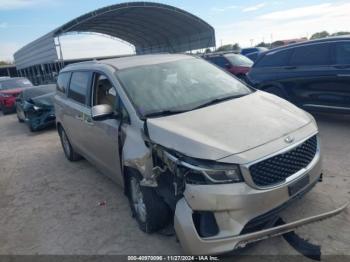  Salvage Kia Sedona