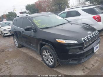  Salvage Jeep Cherokee