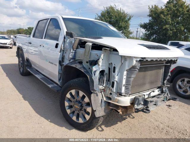  Salvage Chevrolet Silverado 2500