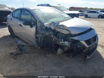  Salvage Nissan Versa