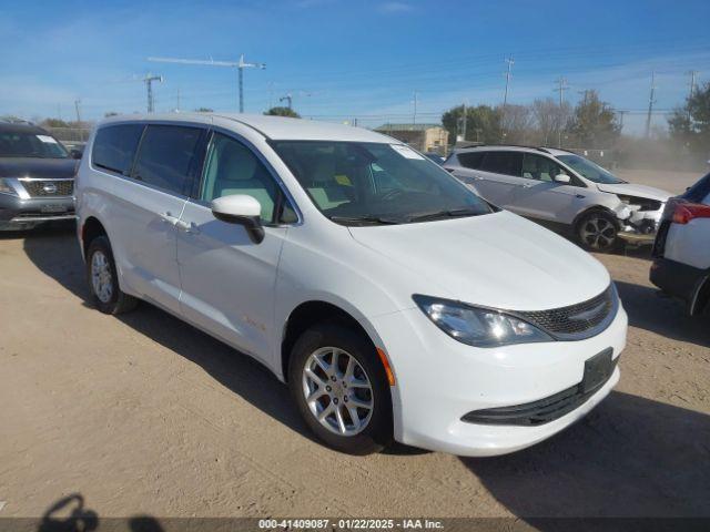  Salvage Chrysler Pacifica