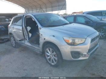  Salvage Mitsubishi Outlander