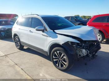  Salvage Volkswagen Tiguan