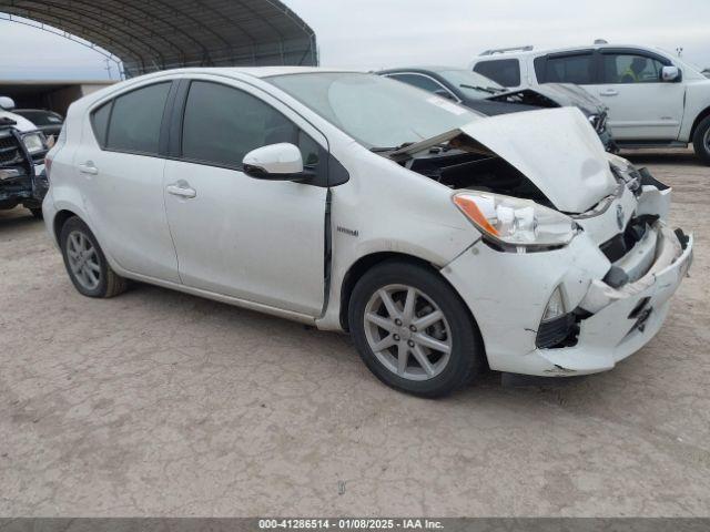  Salvage Toyota Prius c