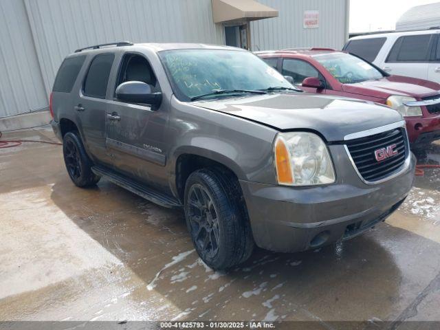  Salvage GMC Yukon