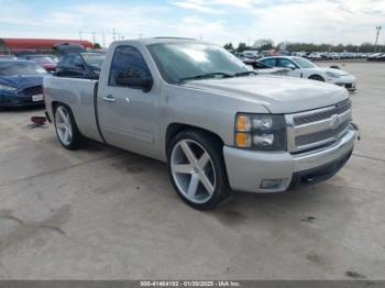  Salvage Chevrolet Silverado 1500