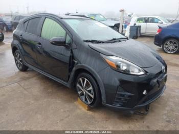  Salvage Toyota Prius c