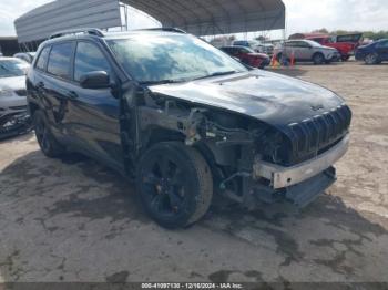  Salvage Jeep Cherokee