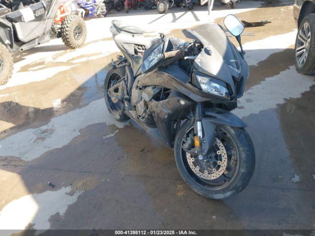  Salvage Honda Cbr600