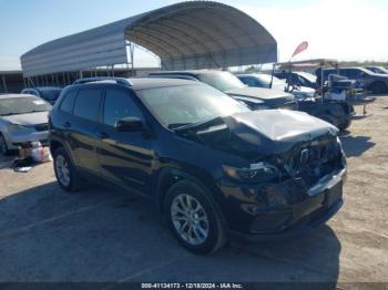  Salvage Jeep Cherokee