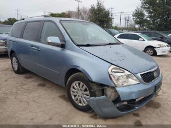  Salvage Kia Sedona