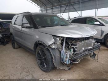  Salvage Ford Explorer