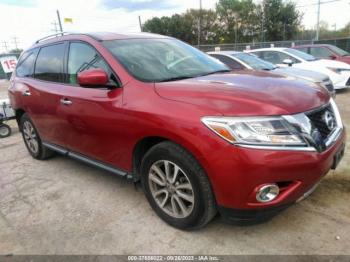  Salvage Nissan Pathfinder