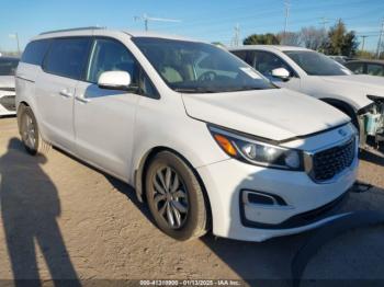  Salvage Kia Sedona