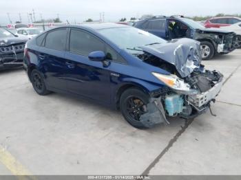  Salvage Toyota Prius