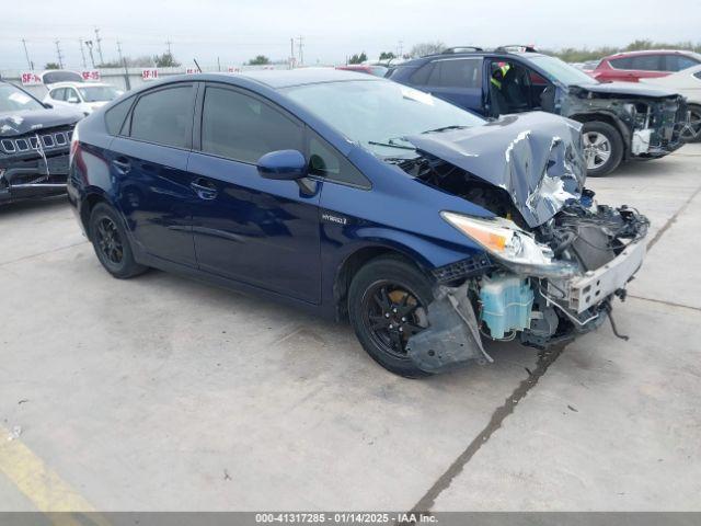  Salvage Toyota Prius