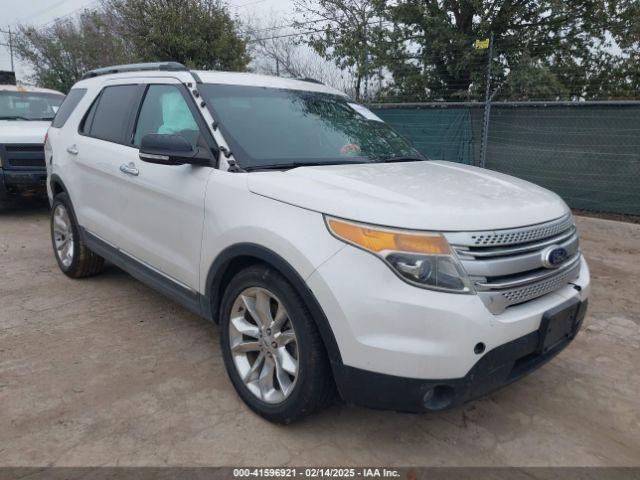  Salvage Ford Explorer