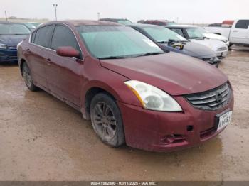  Salvage Nissan Altima