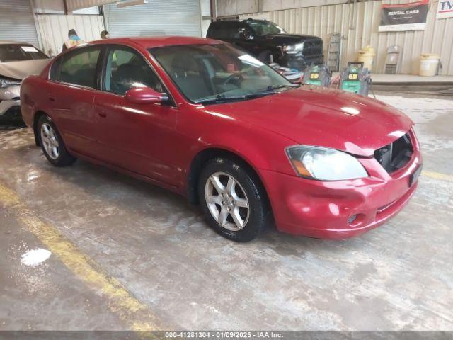  Salvage Nissan Altima