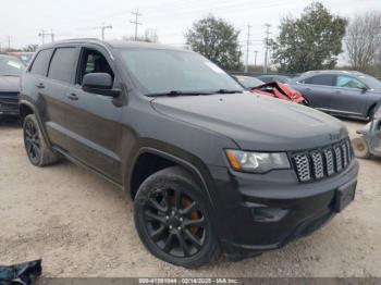  Salvage Jeep Grand Cherokee