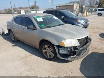  Salvage Dodge Avenger