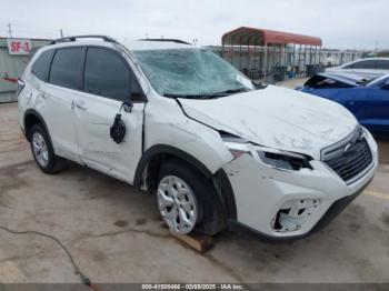  Salvage Subaru Forester