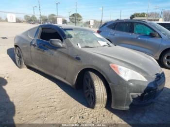  Salvage Hyundai Genesis