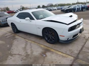  Salvage Dodge Challenger