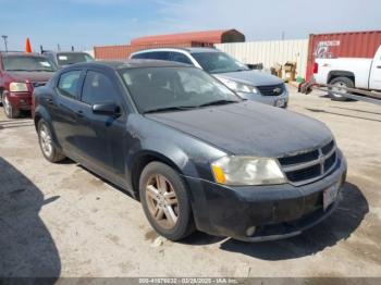  Salvage Dodge Avenger