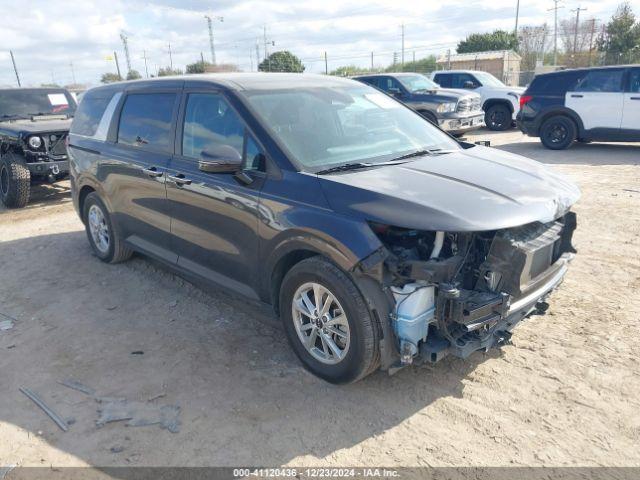  Salvage Kia Carnival