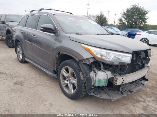  Salvage Toyota Highlander