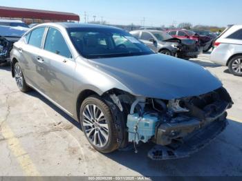  Salvage Lexus Es