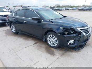  Salvage Nissan Altima