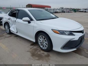  Salvage Toyota Camry