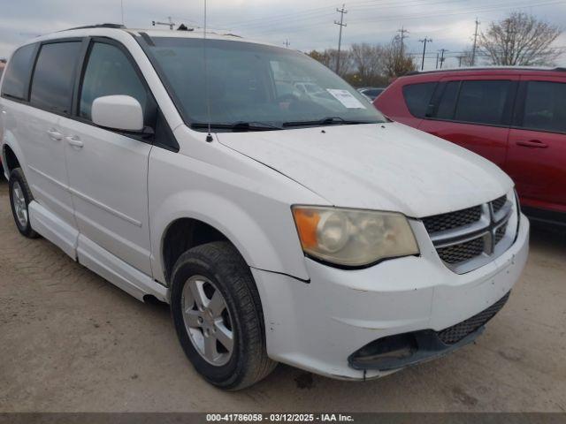  Salvage Dodge Grand Caravan