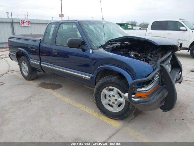  Salvage Chevrolet S-10