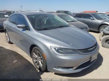  Salvage Chrysler 200