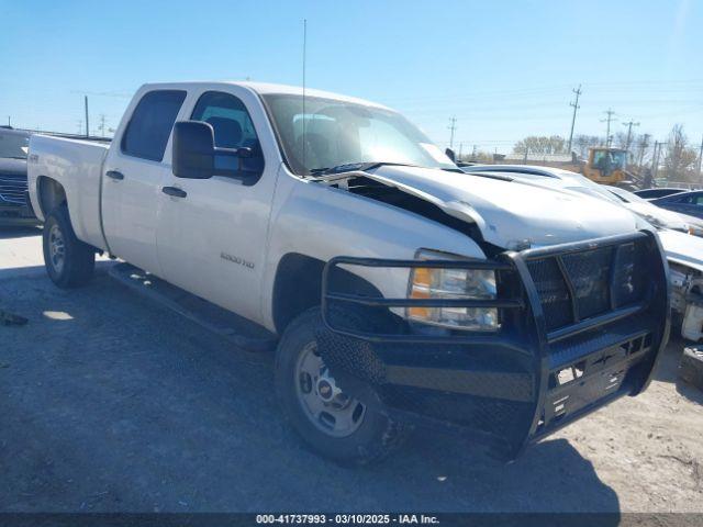  Salvage Chevrolet Silverado 2500