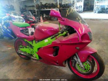  Salvage Kawasaki Zx750