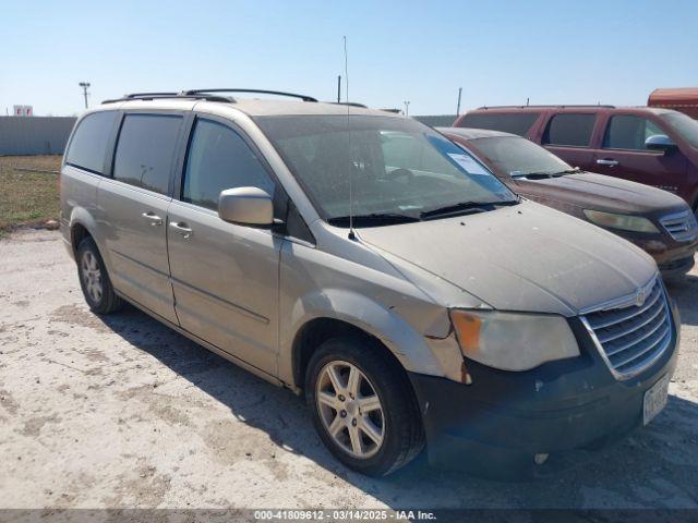  Salvage Chrysler Town & Country