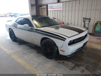  Salvage Dodge Challenger