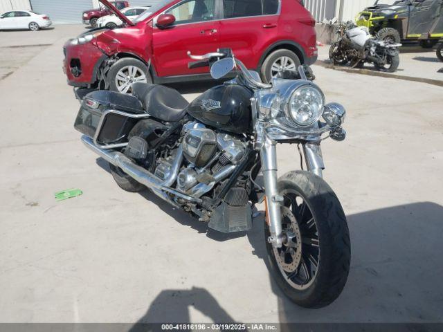  Salvage Harley-Davidson Flhr