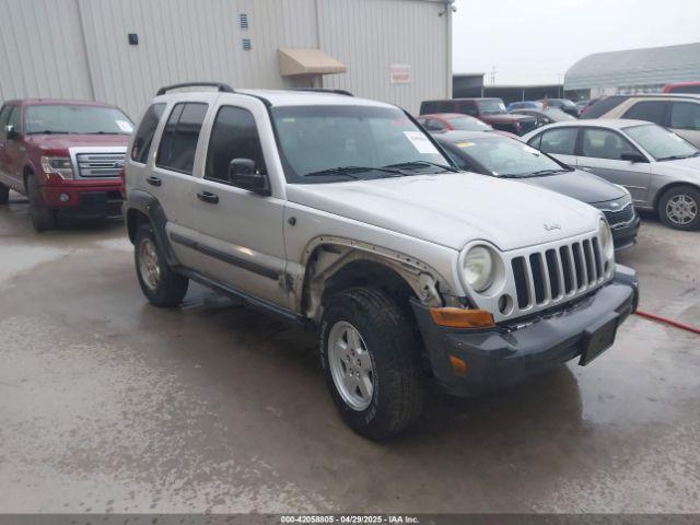  Salvage Jeep Liberty