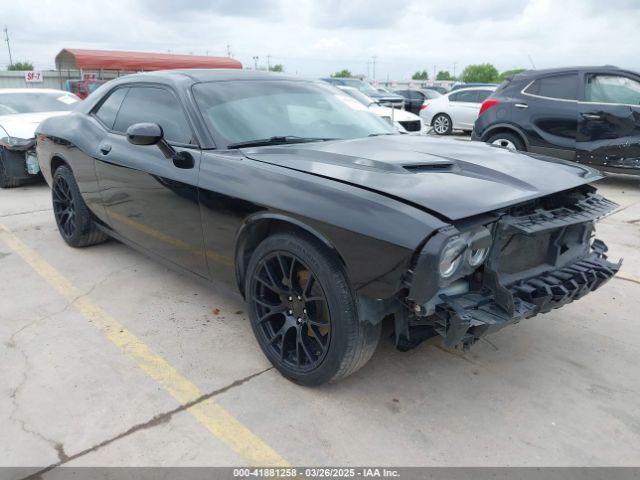  Salvage Dodge Challenger