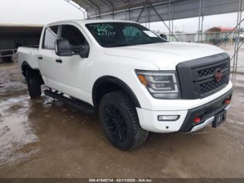  Salvage Nissan Titan